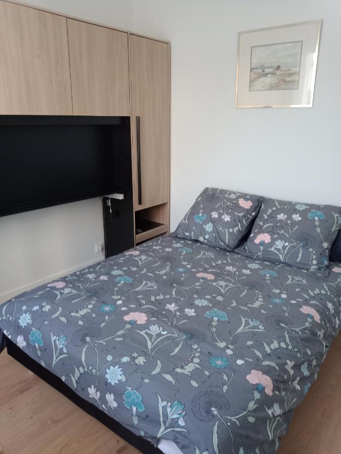 Appartement F2 Meuble Centre Ville Brive-la-Gaillarde Eksteriør billede